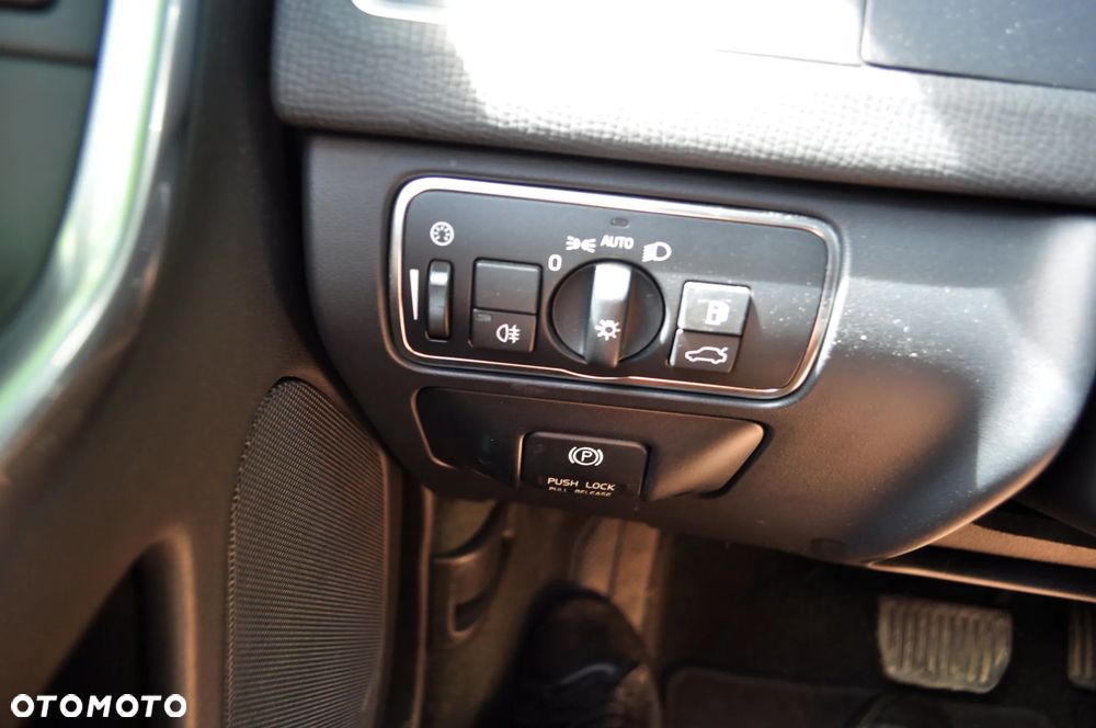 Volvo XC 60 D4 Drive-E Kinetic - 15
