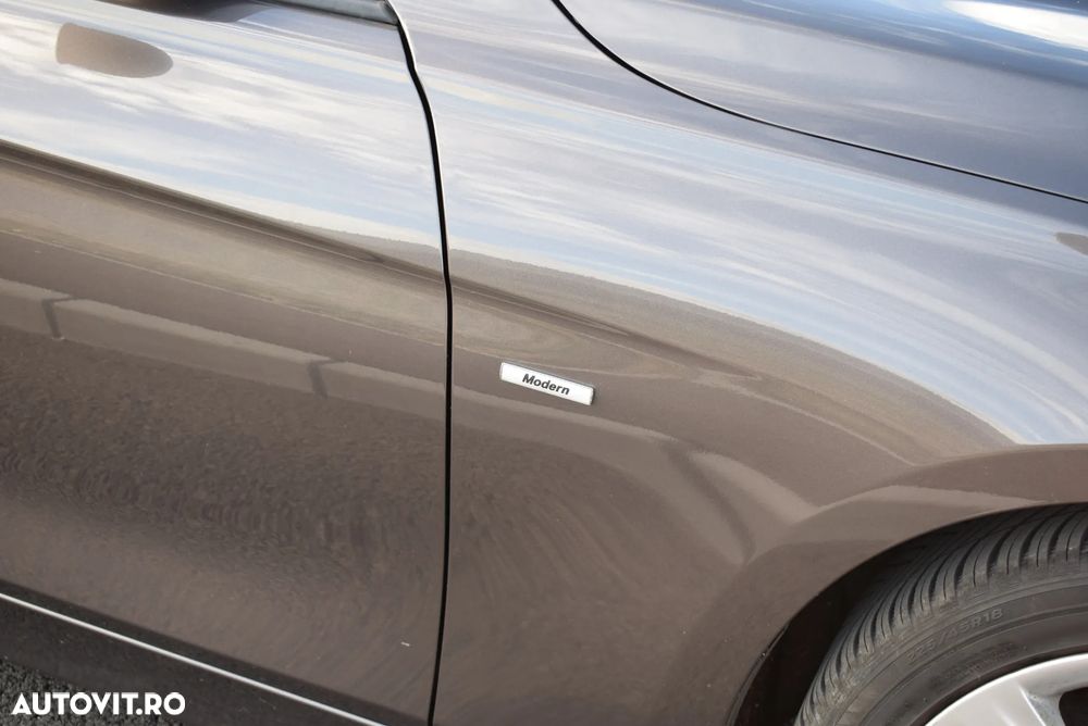 BMW Seria 5 520d Aut. Modern Line - 27