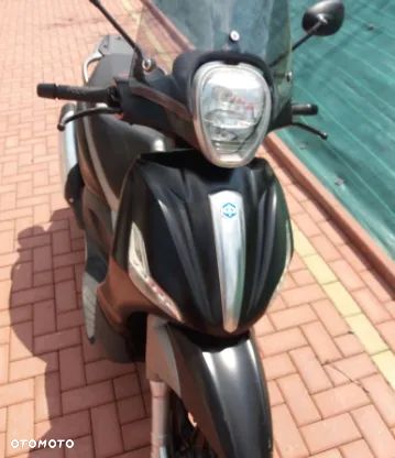 Piaggio Beverly - 3