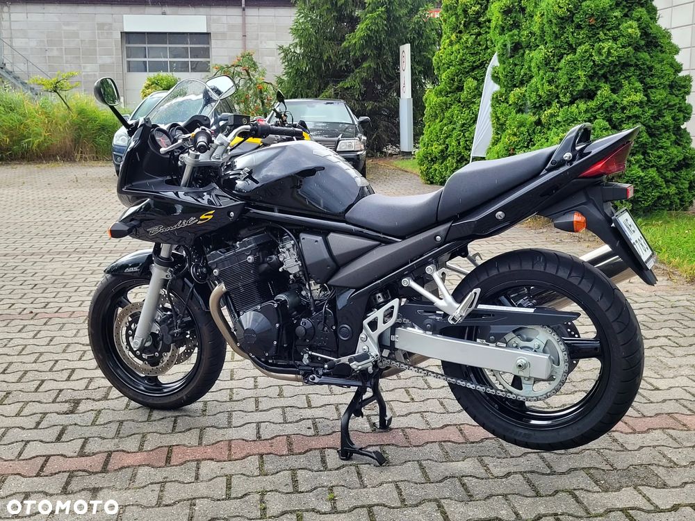 Suzuki Bandit - 22