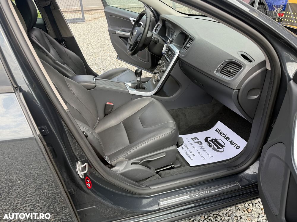 Volvo V60 D2 Edition - 8
