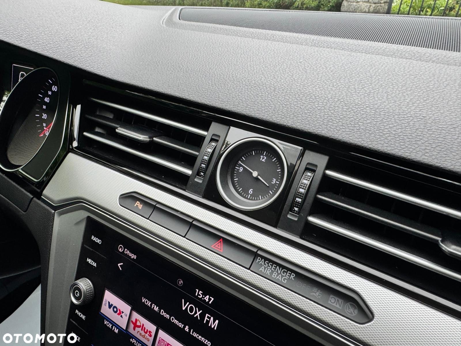 Volkswagen Passat Variant 1.5 TSI OPF DSG Elegance - 36