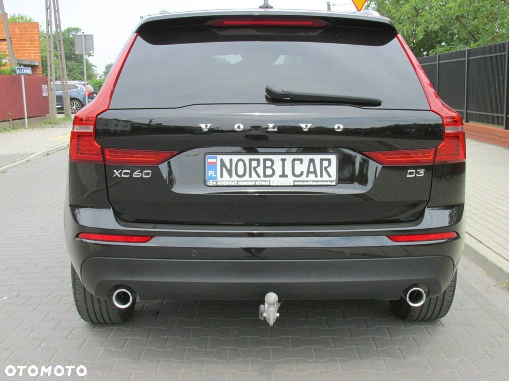 Volvo XC 60 D3 Momentum Pro - 17
