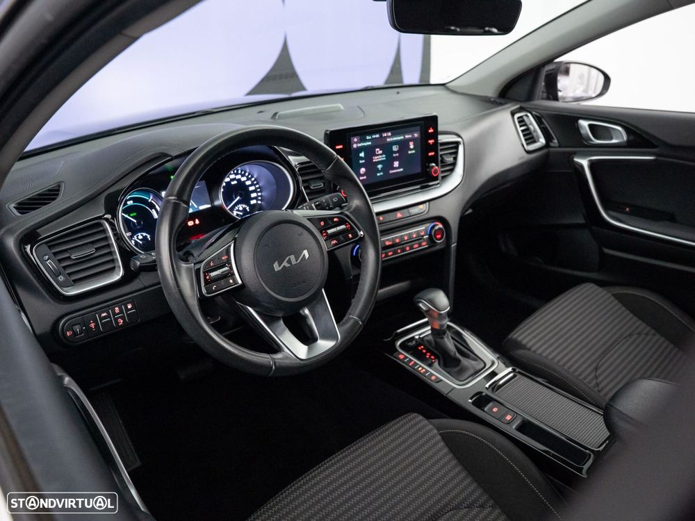 Kia XCeed 1.6 GDi PHEV Drive - 14