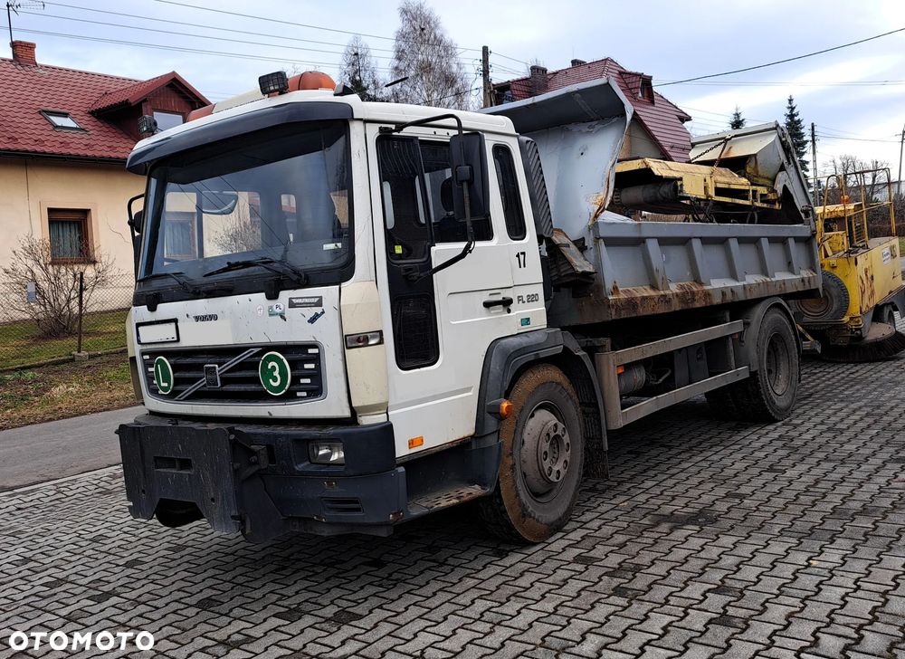 Volvo FL6 - 11