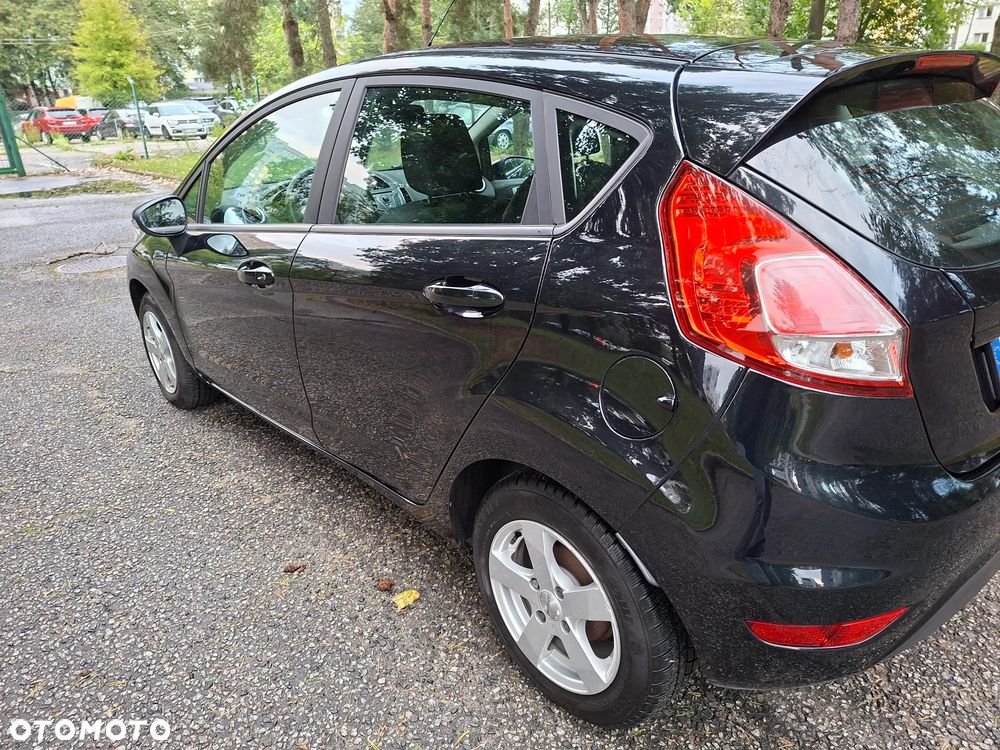 Ford Fiesta - 5