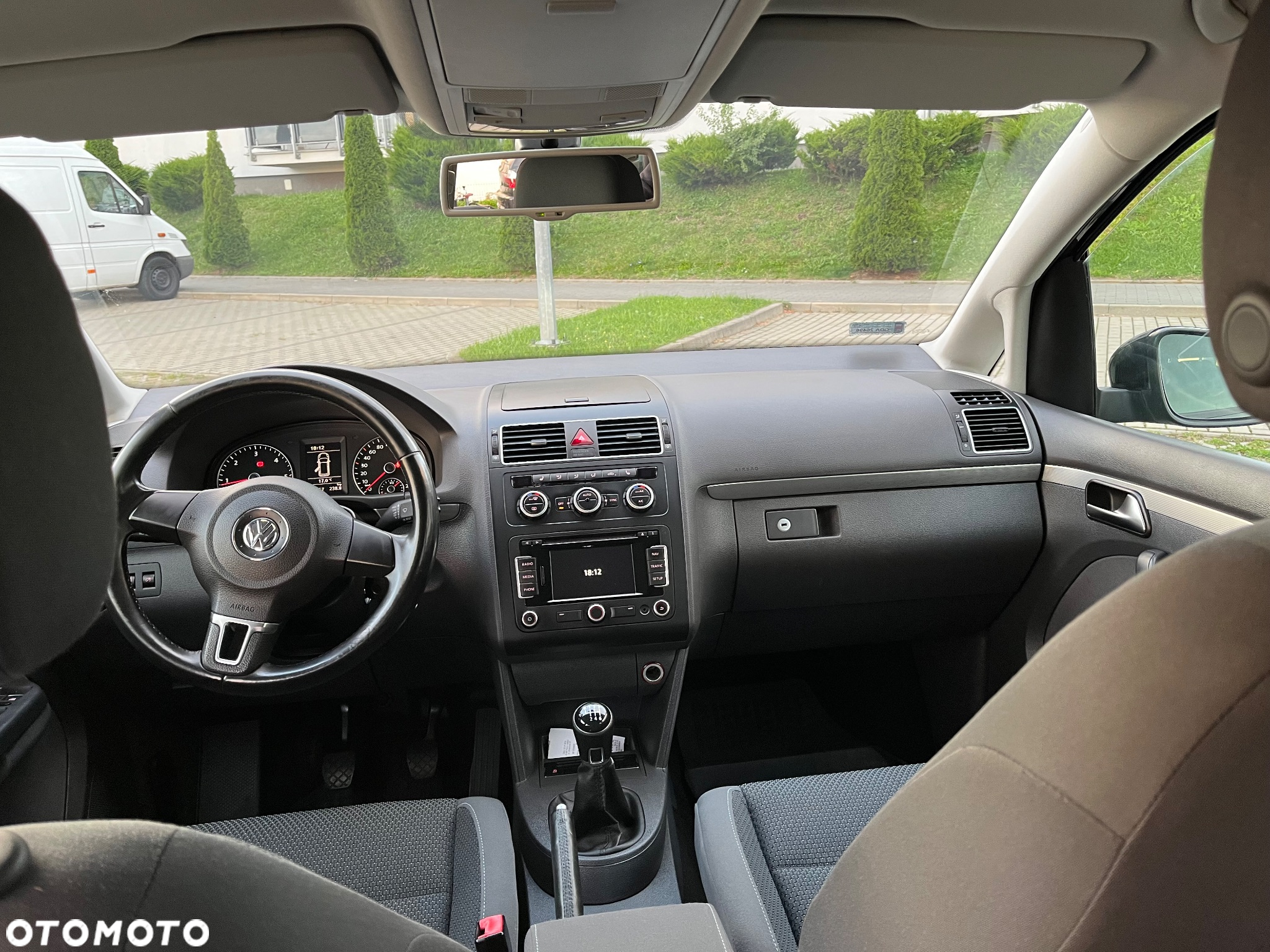 Volkswagen Touran 2.0 TDI DPF Highline - 5