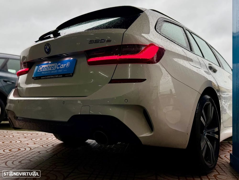 BMW 320 e Pack M Auto - 11