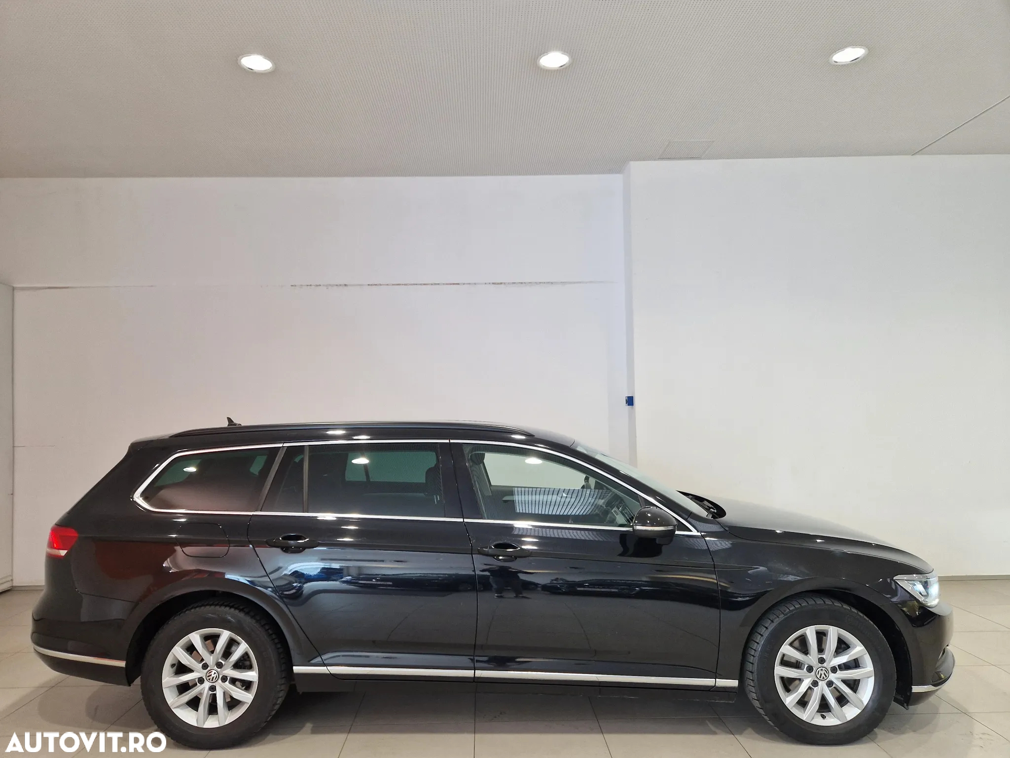 Volkswagen Passat Variant 2.0 TDI DSG Comfortline - 6