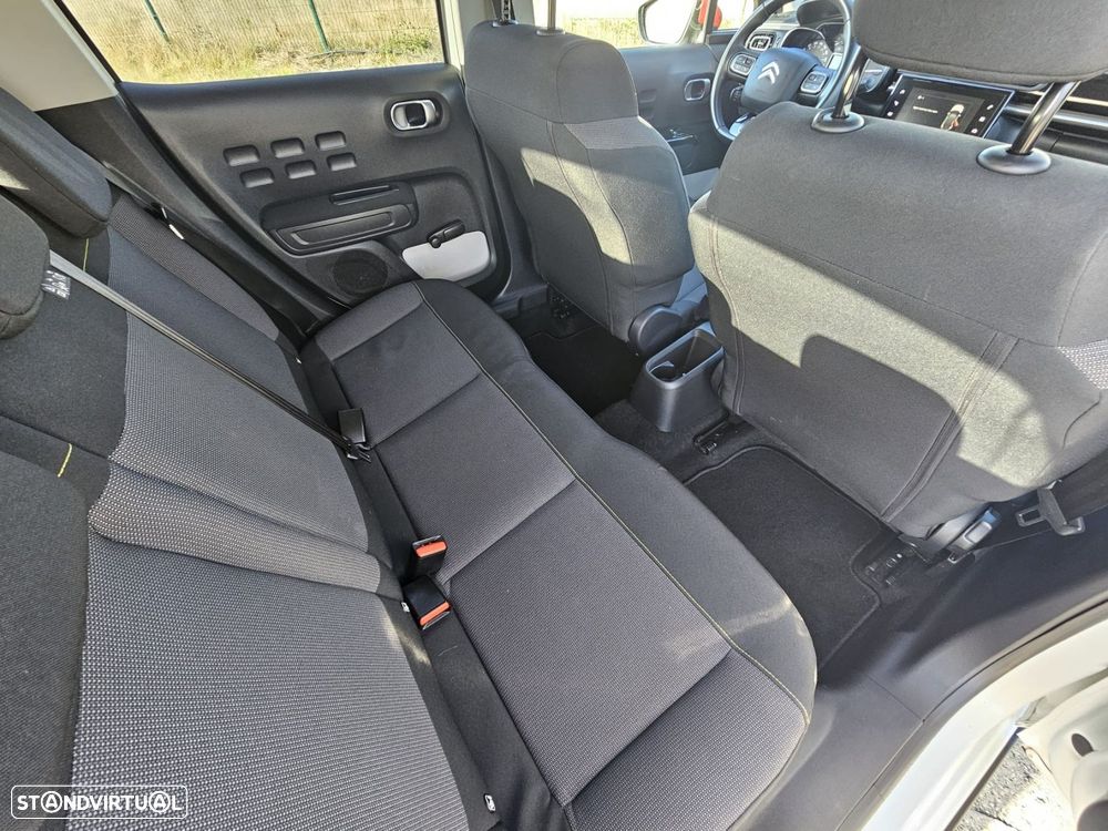Citroën C3 1.2 PureTech Shine - 24