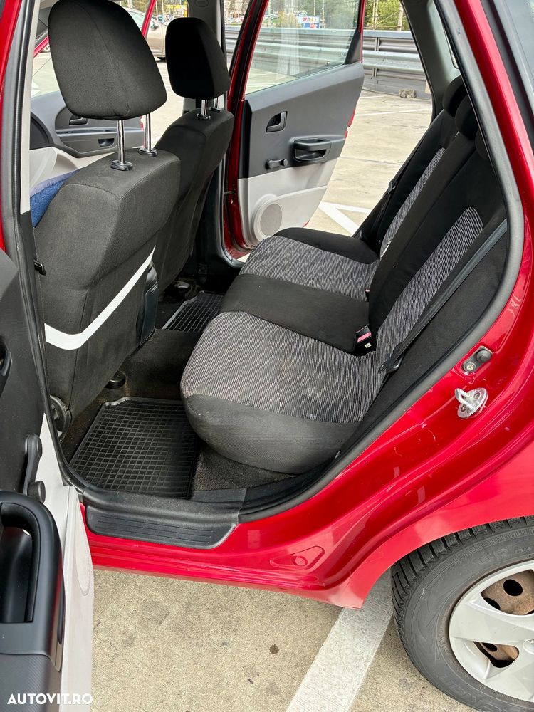 Kia Ceed 1.6 CRDi SW EX - 11