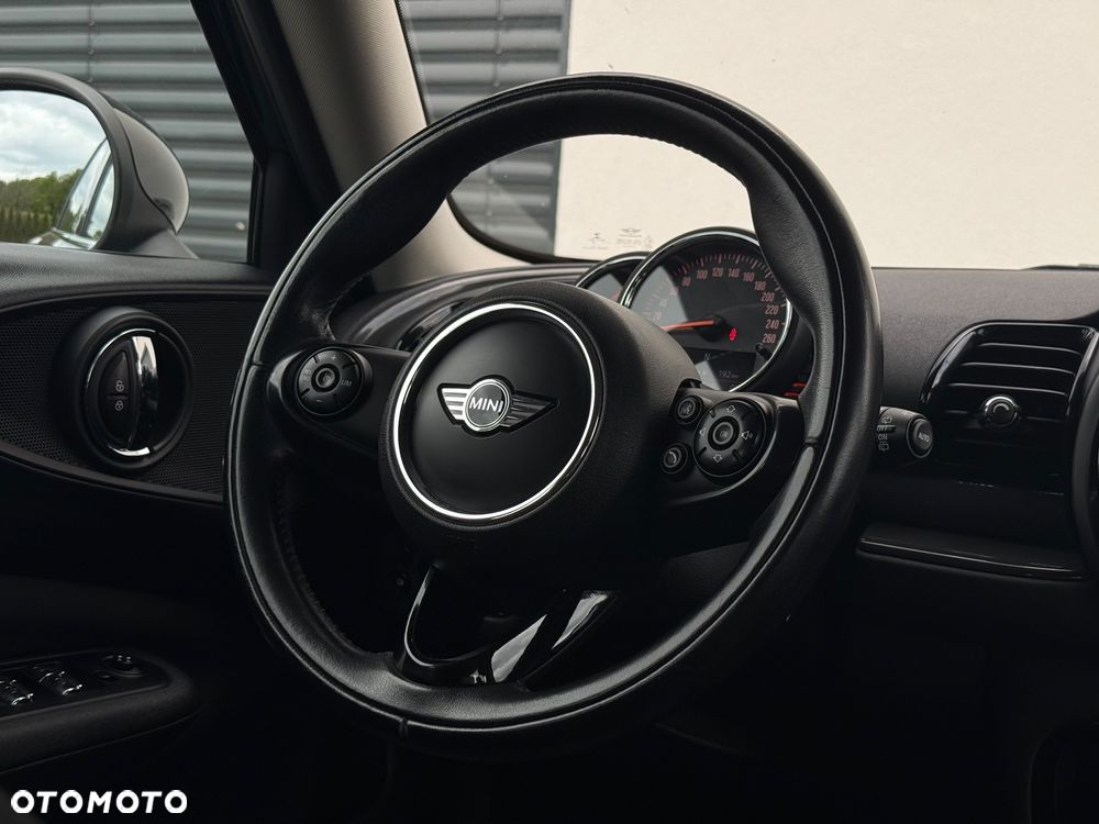 MINI Clubman One D Essential Trim - 10
