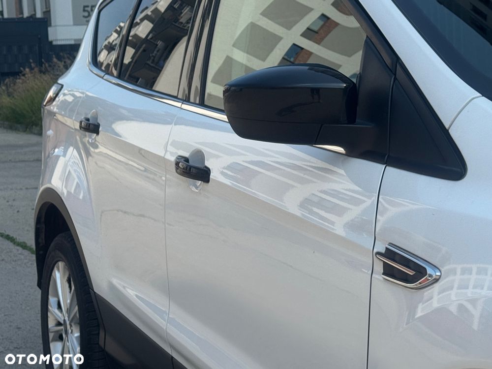 Ford Kuga 1.5 EcoBoost 4x4 Black & Silver - 10
