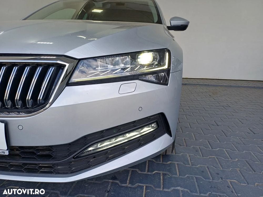 Skoda Superb 1.5 TSI DSG Ambition - 38