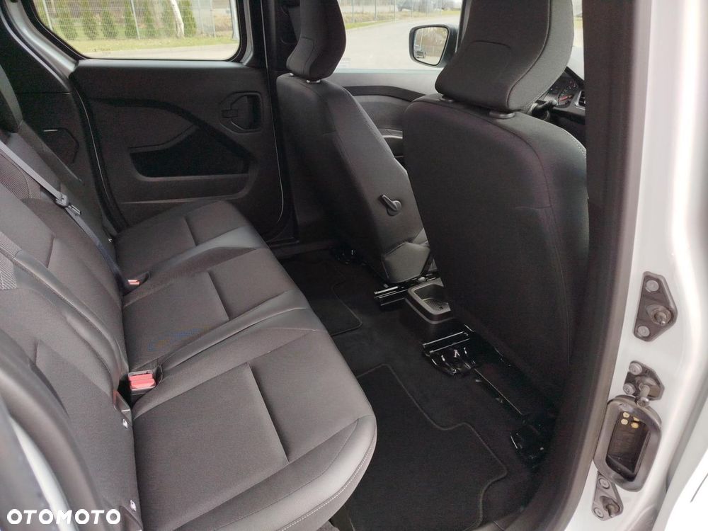 Nissan Townstar - 27