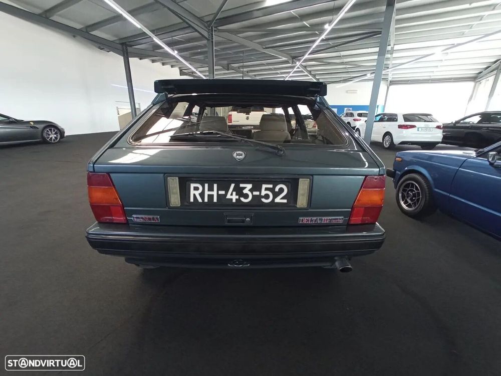 Lancia Delta 1.6 HF Turbo - 11