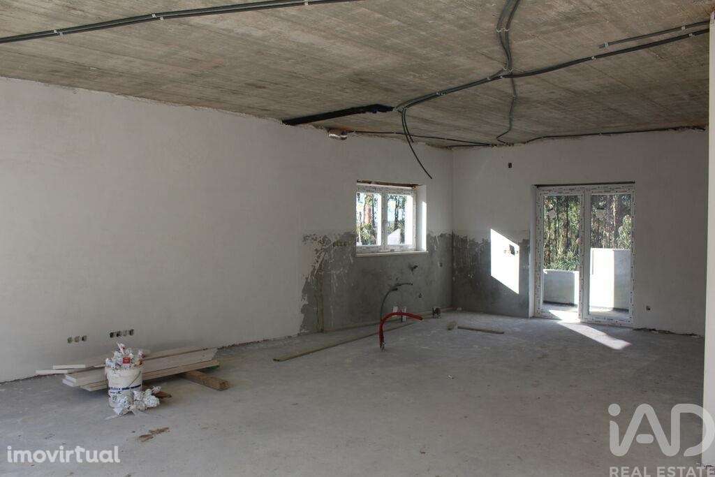 Casa / Villa T4 em Caldas da Rainha - Nossa Senhora do Pópulo, Coto e - Grande imagem: 3/6