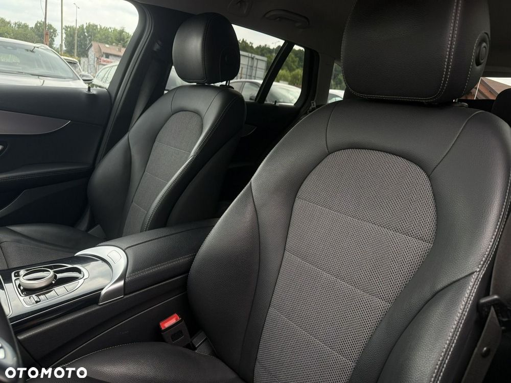 Mercedes-Benz Klasa C 200 d 9G-TRONIC Avantgarde - 12