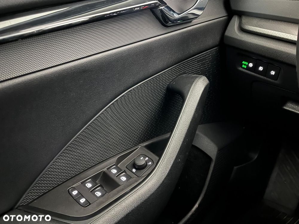 Skoda Octavia 1.5 TSI e-TEC DSG Ambition - 13