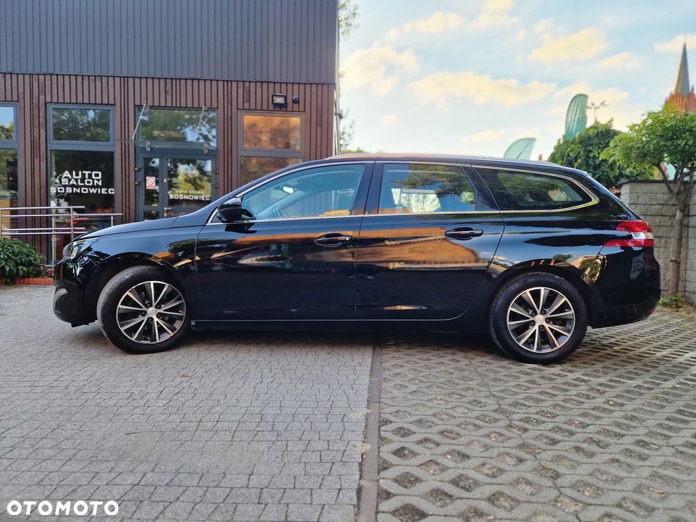 Peugeot 308 SW 1.6 BlueHDi Allure S&S - 19