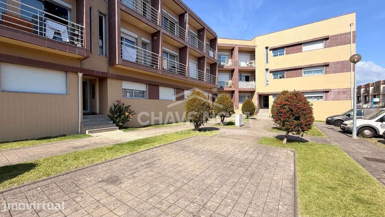 T2 em Baguim do Monte – Último Piso junto ao Continente - Bom dia - Grande imagem: 2/16