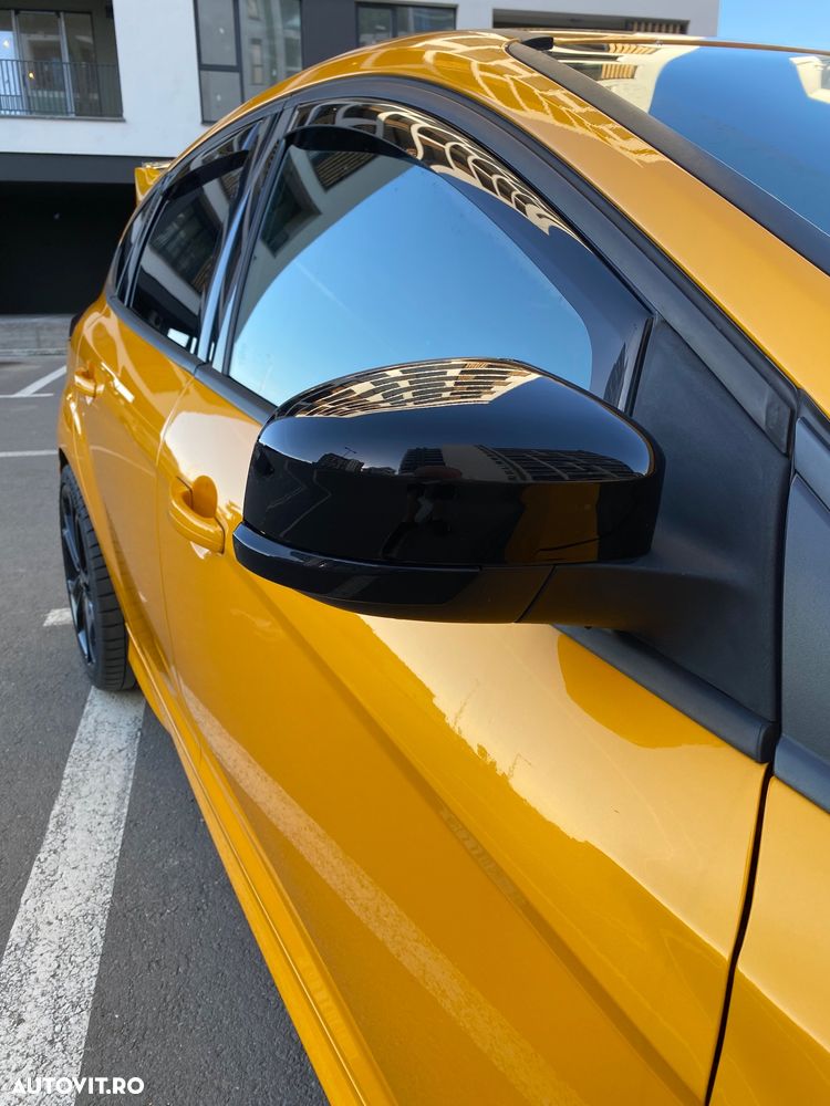Ford Focus 2.0 EcoBoost ST - 7