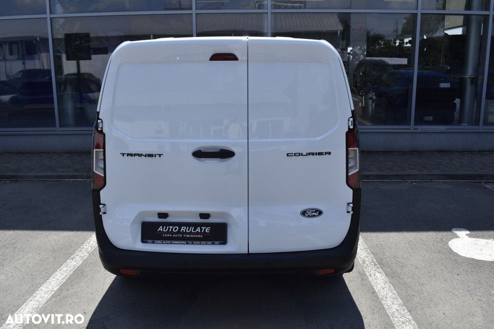 Ford Transit Courier - 7