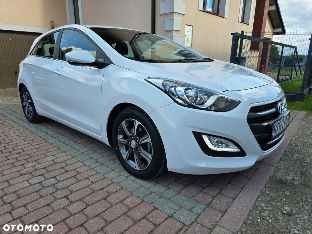 Hyundai i30 blue 1.6 GDI YES Gold - 17
