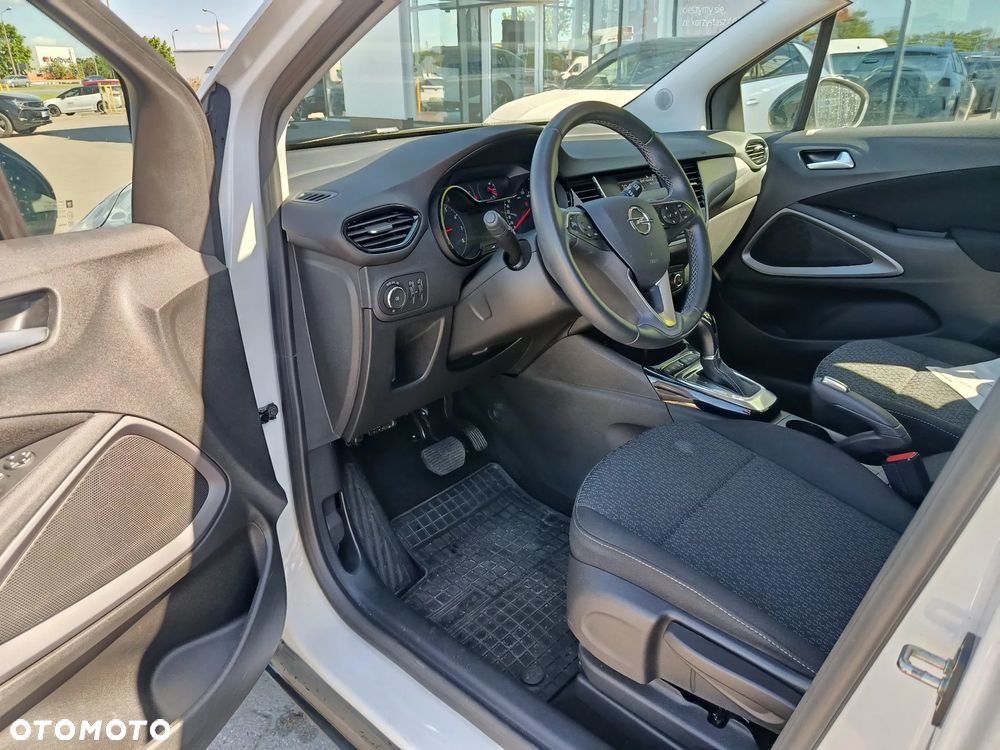 Opel Crossland X - 9