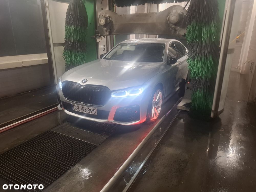 BMW Seria 7 - 7