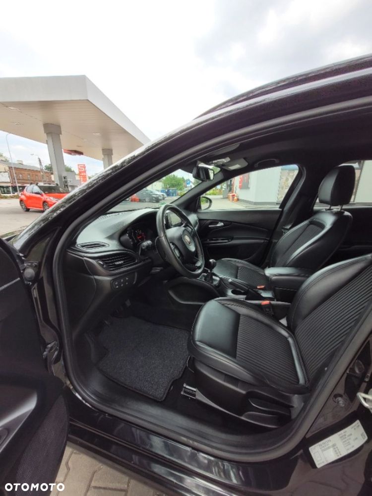Fiat Tipo 1.4 T-Jet S-Design - 12