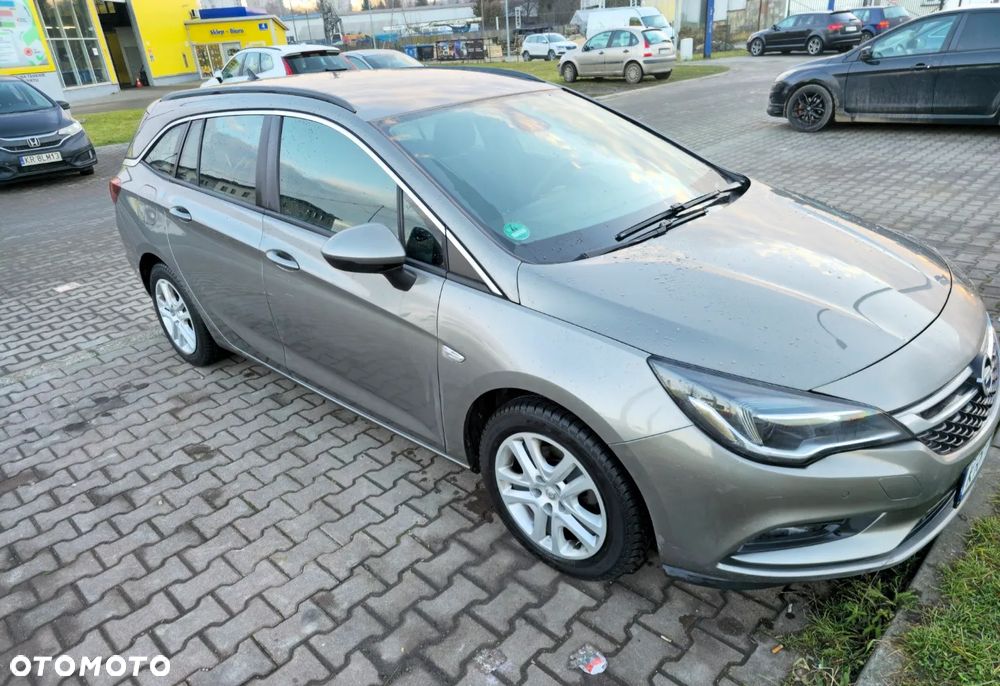 Opel Astra 1.4 T Enjoy - 12