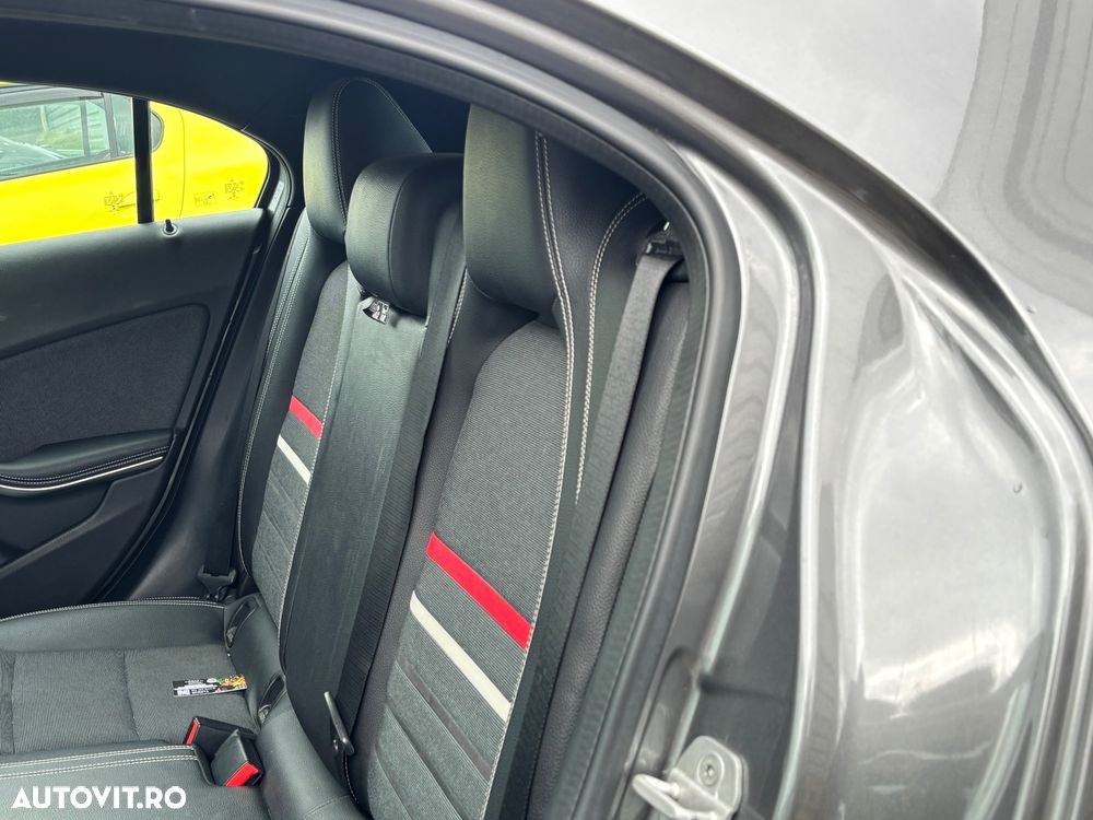 Mercedes-Benz A 160 - 25