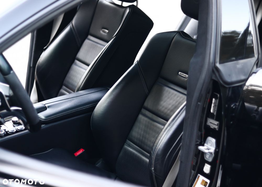 Mercedes-Benz CLS - 34