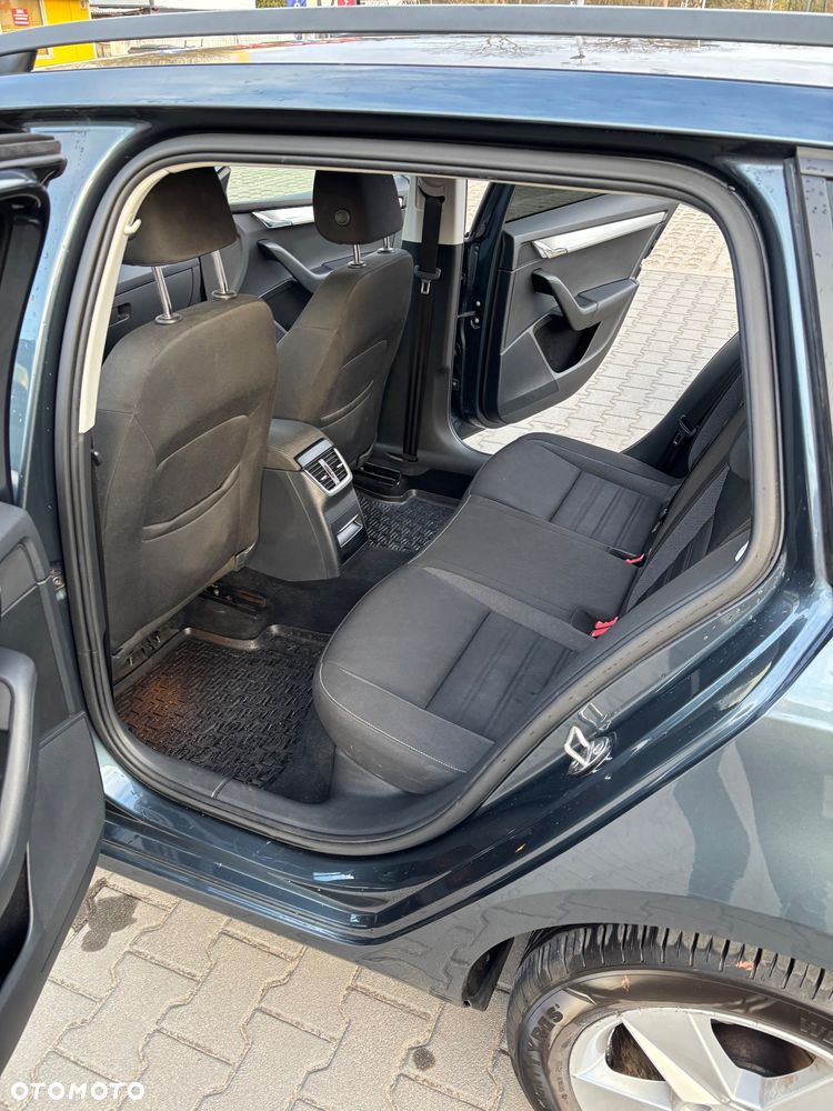 Skoda Octavia 2.0 TDI Drive DSG - 12