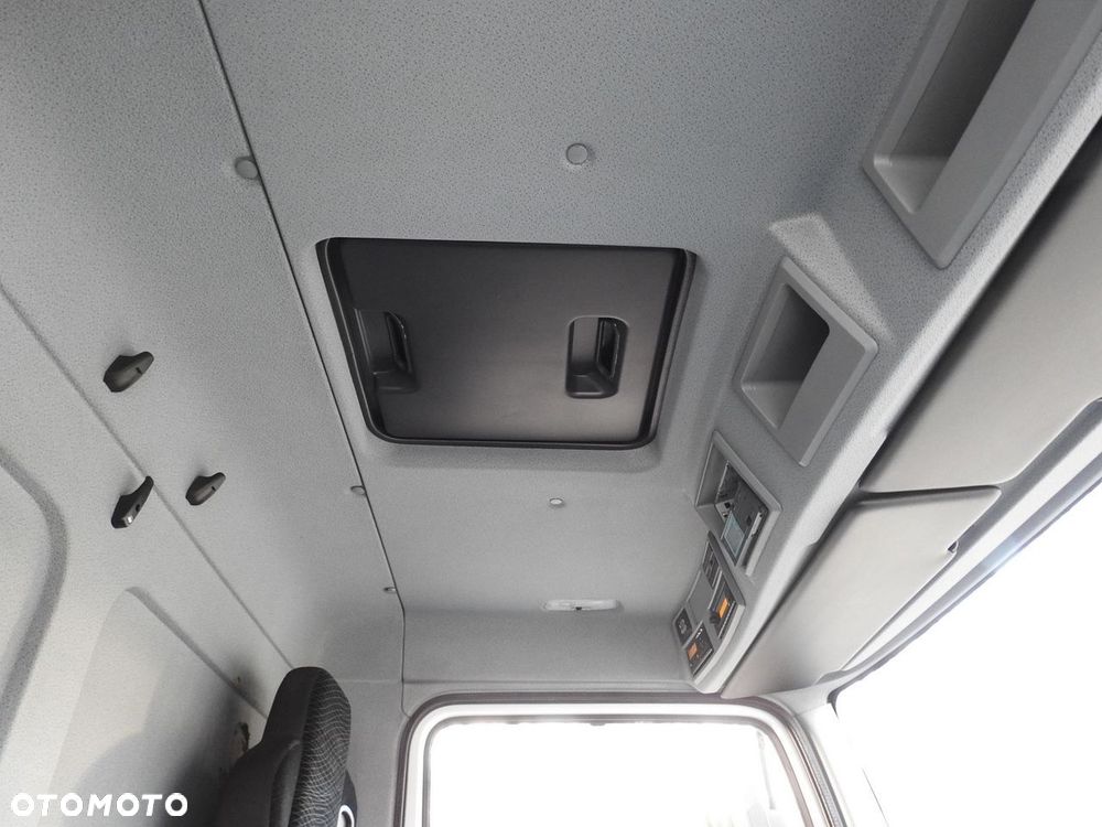 Mercedes-Benz ATEGO 12.24 KONTENER CHŁODNIA -10*C WINDA 16 PALET FUNKCJA GRZANIA ZASILANIE 230V WEBASTO KLIMATYZACJA TEMPOMAT LEDY PNEUMATYKA AUTOMAT BLIŹNIACZE KOŁA  240 - 41