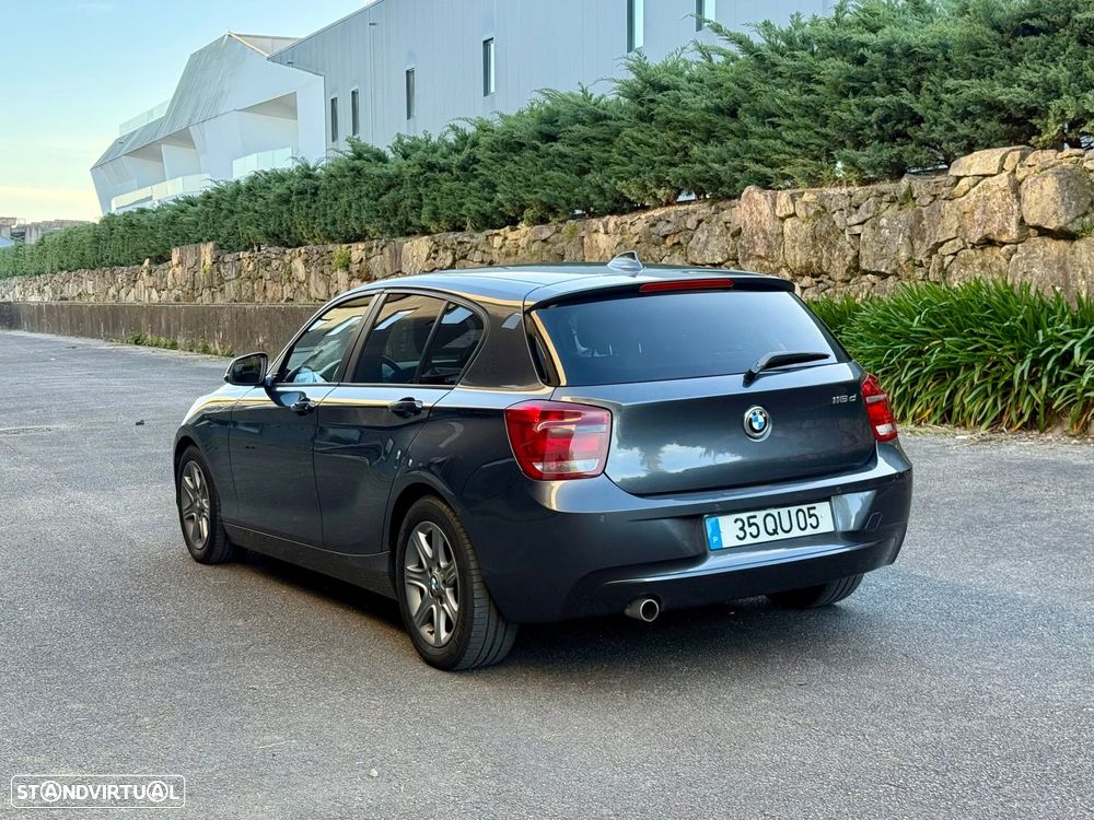 BMW 116 d EfficientDynamics - 8