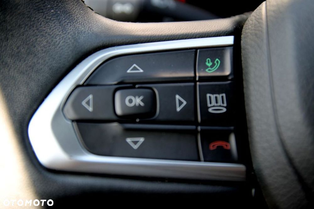 Jeep Compass - 26