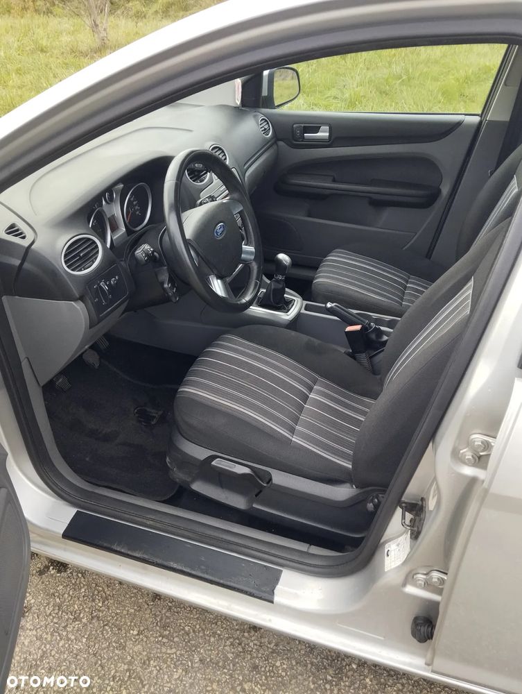 Ford Focus - 7