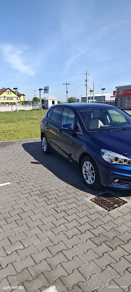 BMW Seria 2 220d - 2
