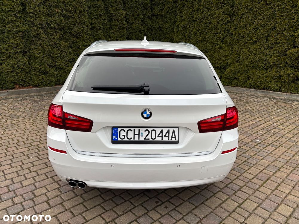 BMW Seria 5 520d Luxury Line - 8