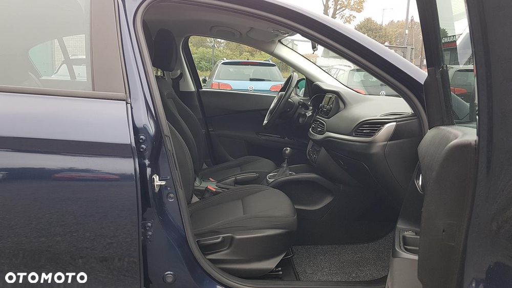 Fiat Tipo 1.4 16V More - 27