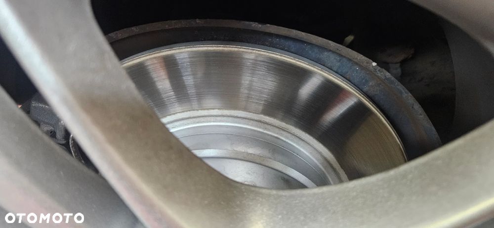 BMW Seria 3 - 13