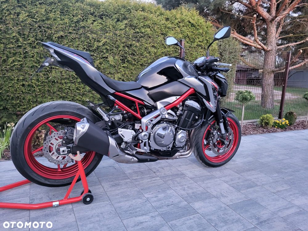 Kawasaki Z 900 - 5