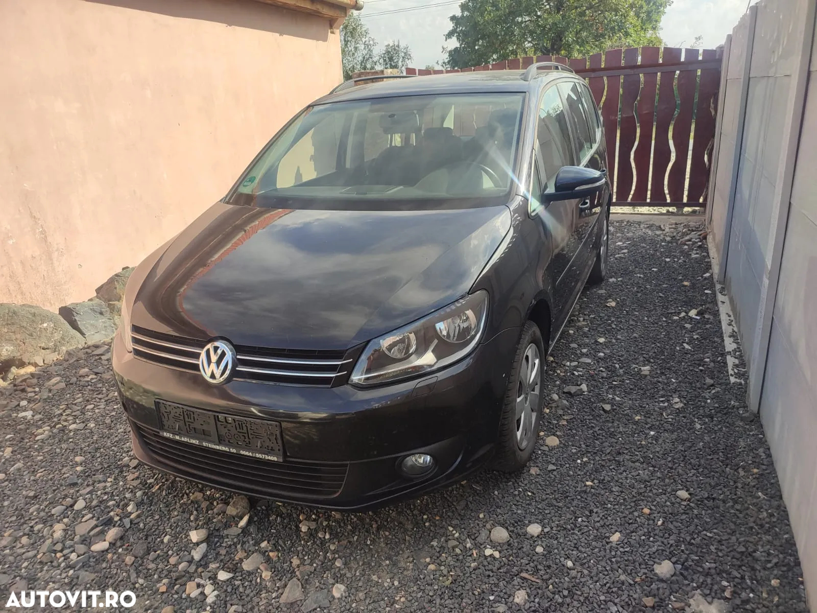 Volkswagen Touran - 5