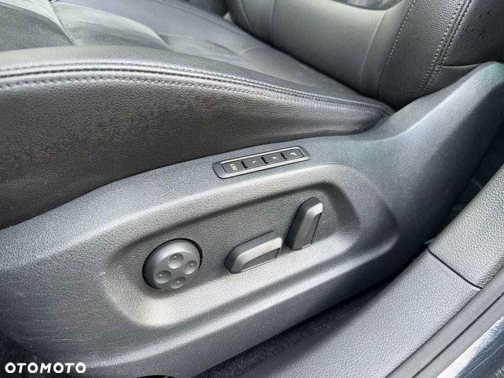 Volkswagen Sharan - 11