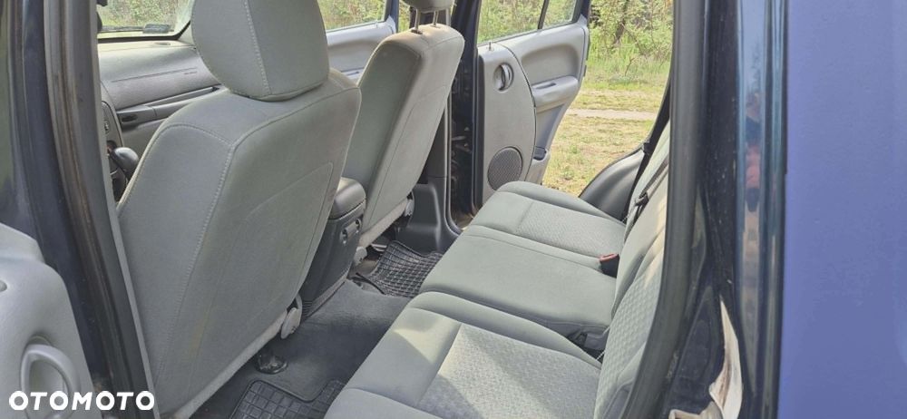 Jeep Cherokee 2.8 CRD Sport - 10