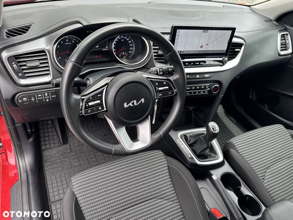 Kia Ceed 1.5 T-GDI M - 15