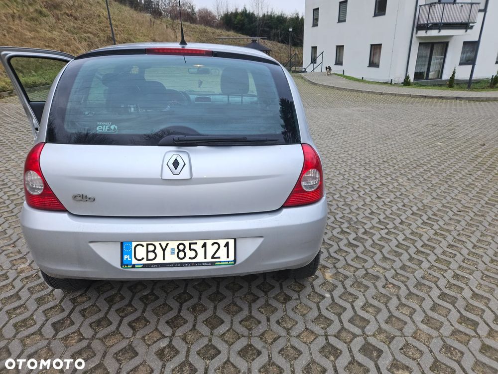 Renault Clio 1.5 dCi Campus - 10