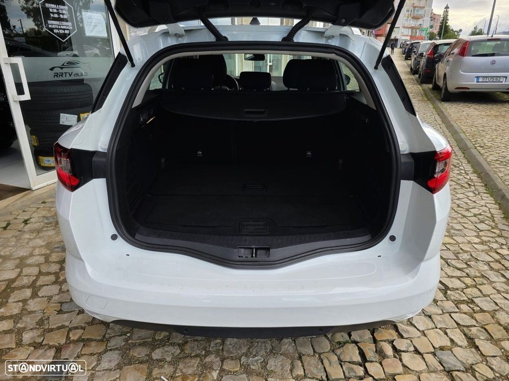 Renault Mégane Sport Tourer 1.5 Blue dCi Zen - 16